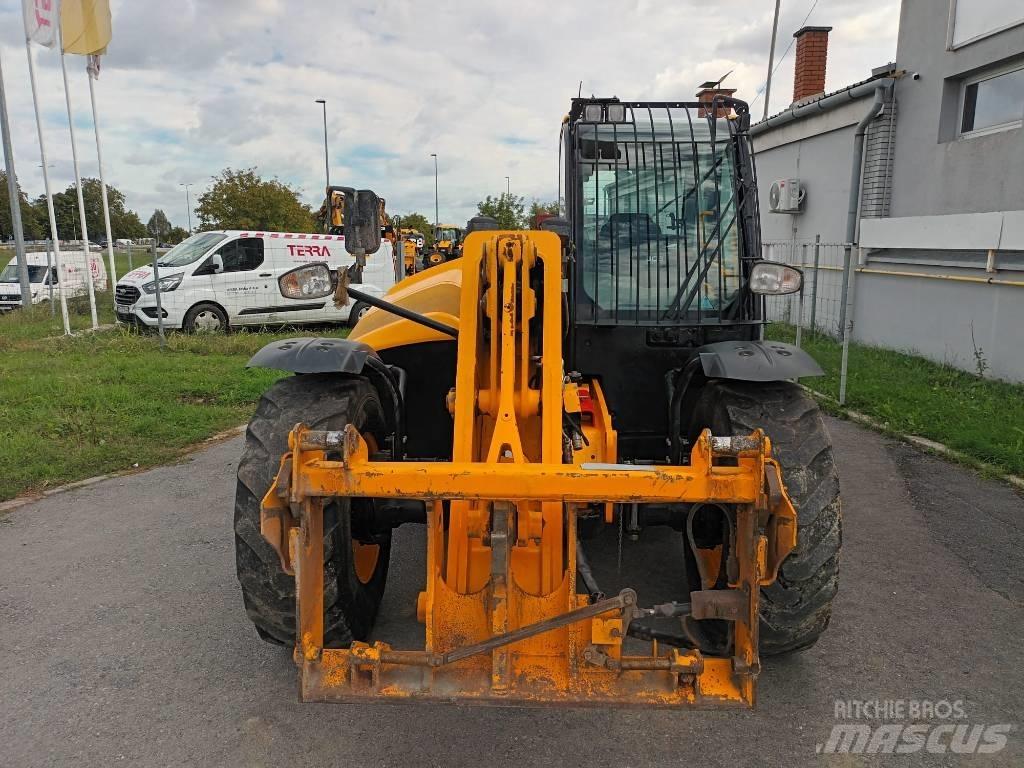 JCB 542-70 IND Teleskooppikuormaajat