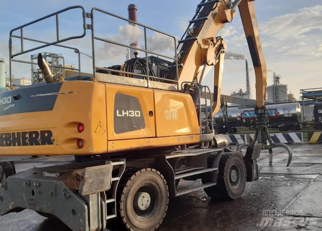 Liebherr LH 30 M Jätteenkäsittelijät