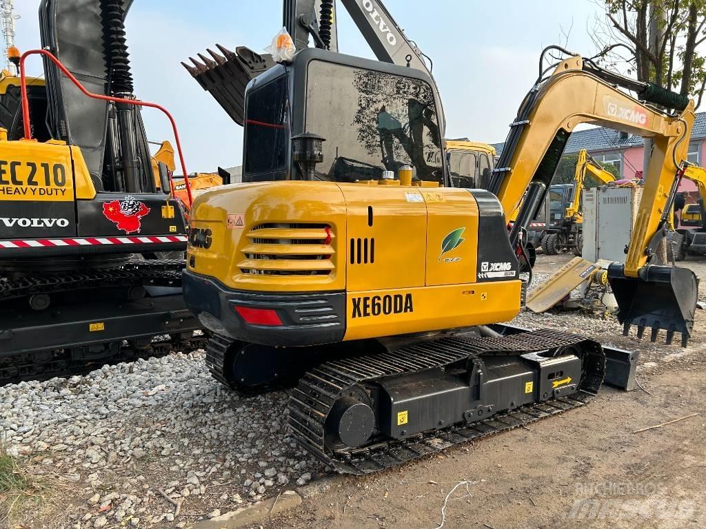 XCMG XE60DA Midikaivukoneet 7t - 12t