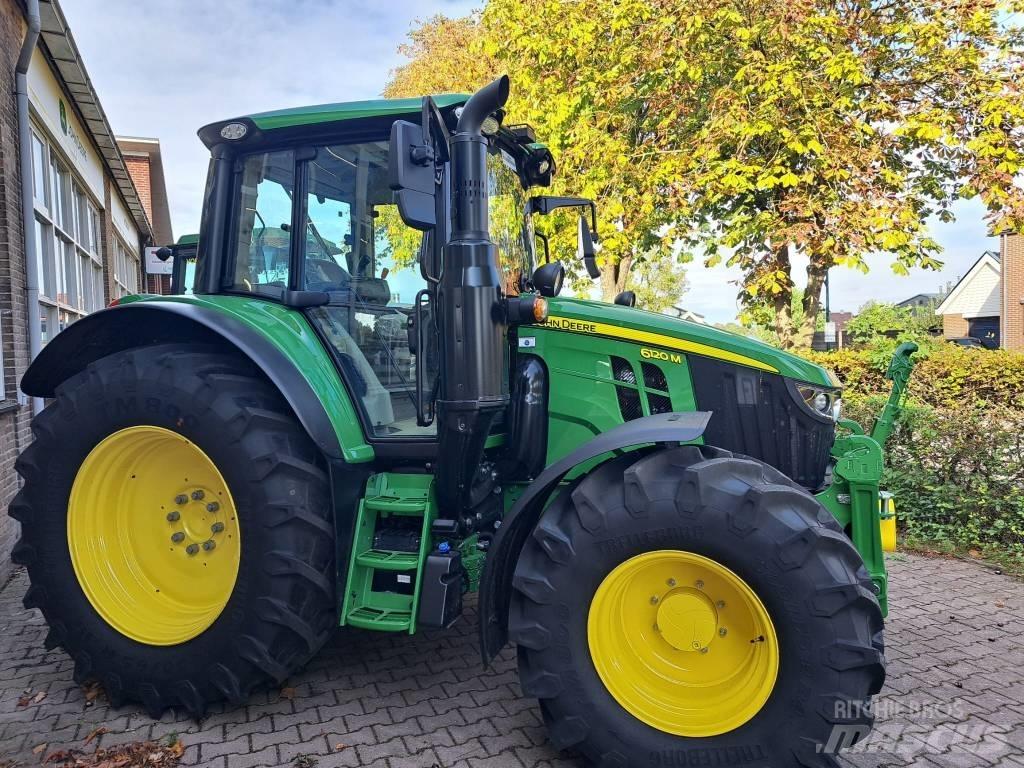 John Deere 6120M Traktorit