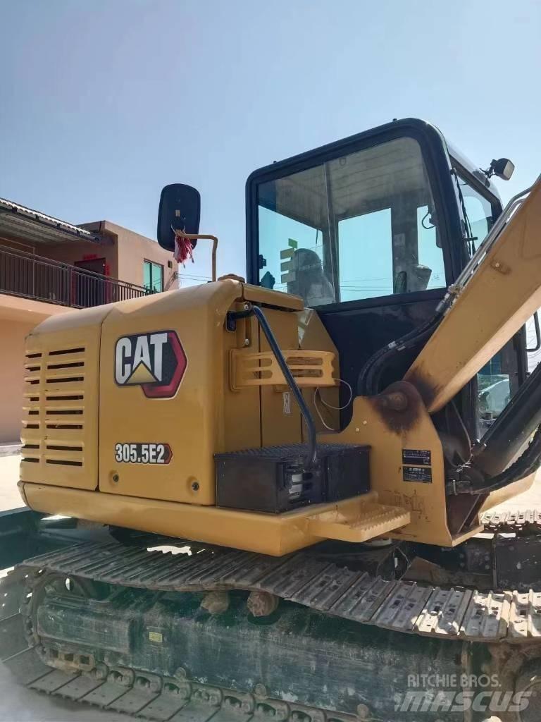 CAT 305.5 E2 Minikaivukoneet < 7t