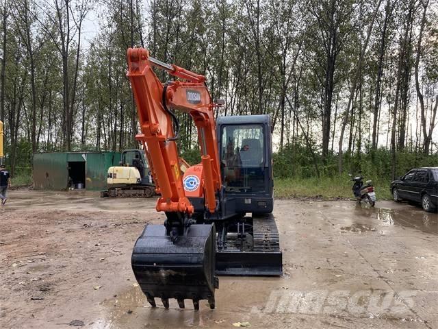 Doosan DH60-7 Minikaivukoneet < 7t