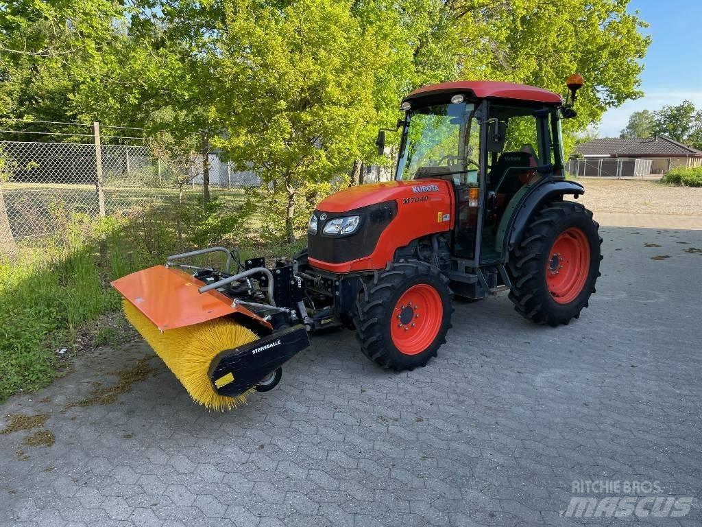 Kubota M 7040 Traktorit