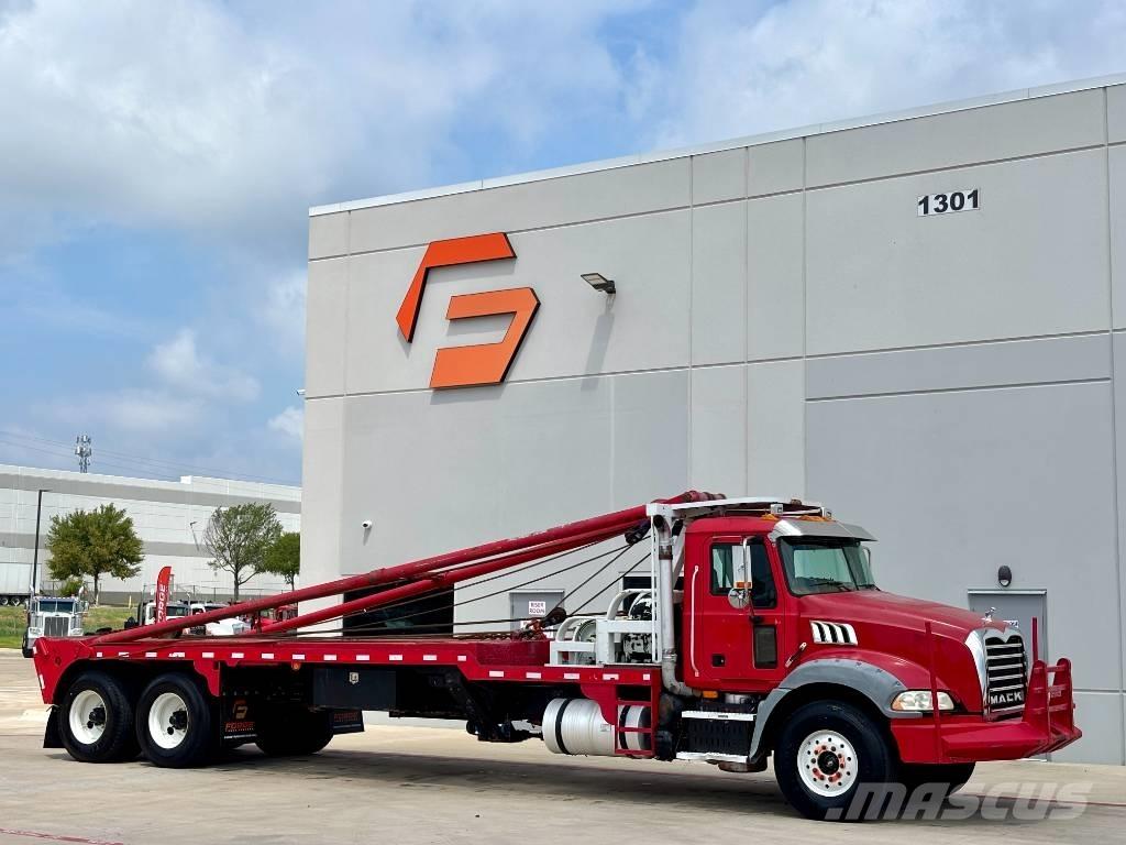 Mack GU813 Hinausautot