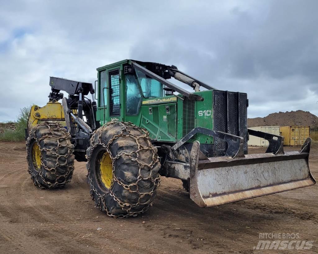 John Deere 748 H Juontokoneet