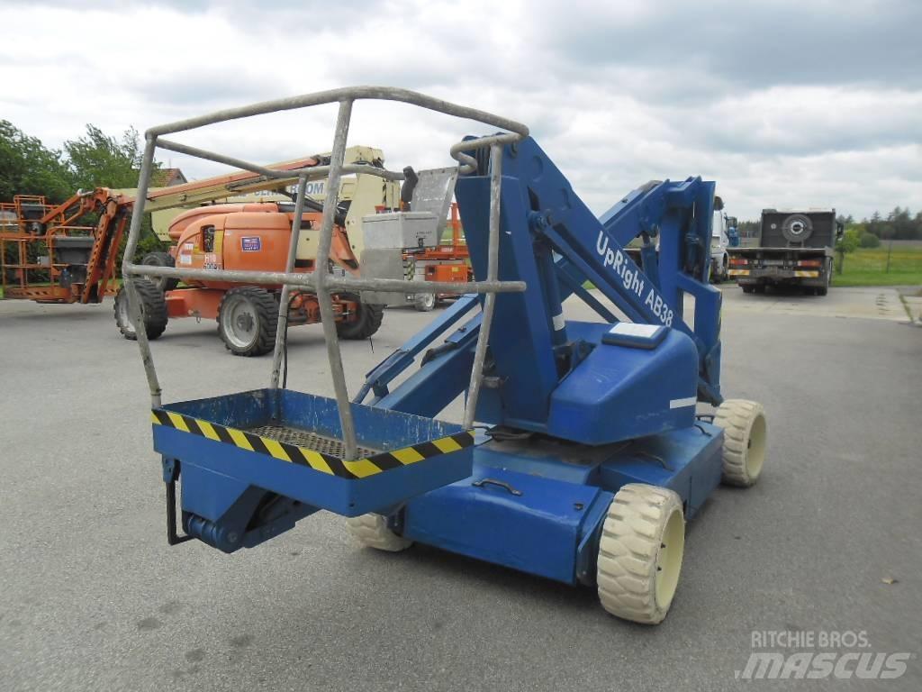 UpRight AB38N Kuukulkijat