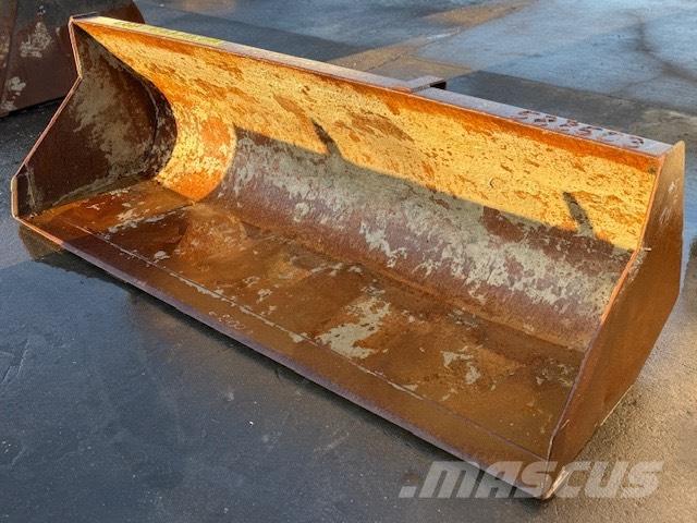 Manitou USED BUCKET Kauhat