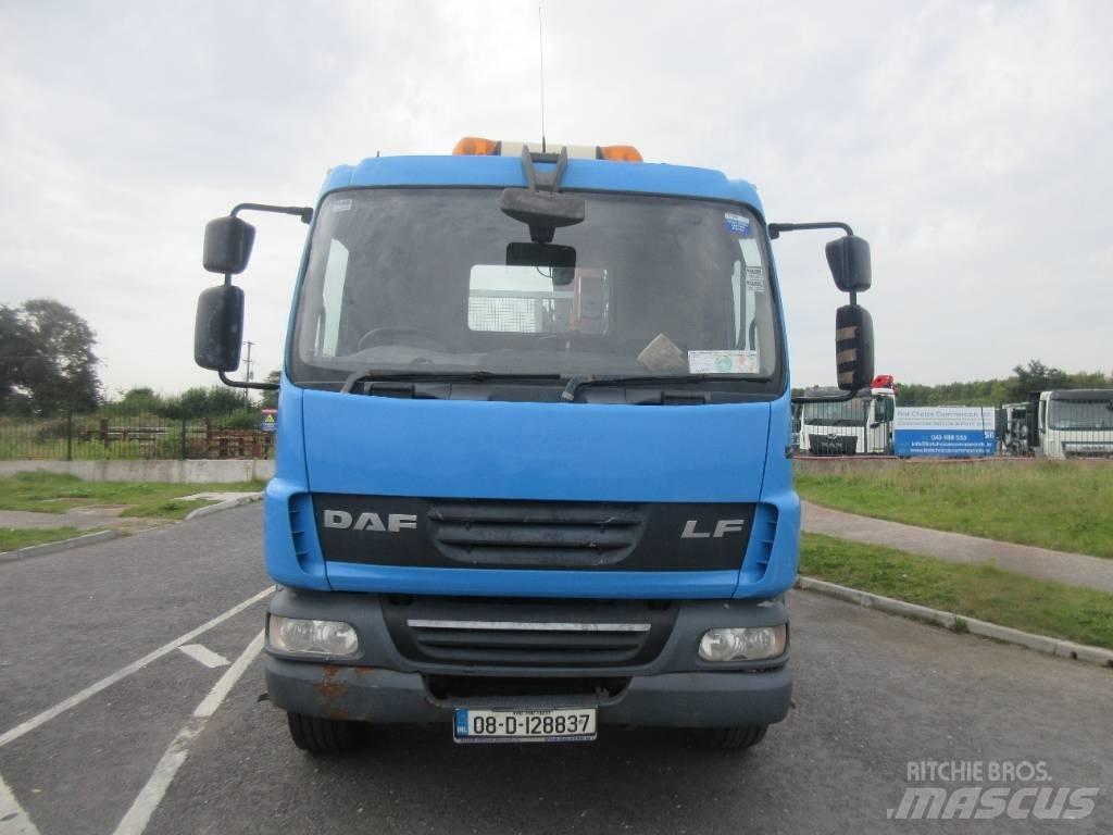 DAF 55.220 Nosturiautot