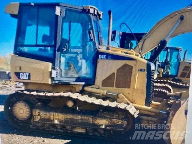 CAT D 4 K XL Telaketjupuskutraktorit