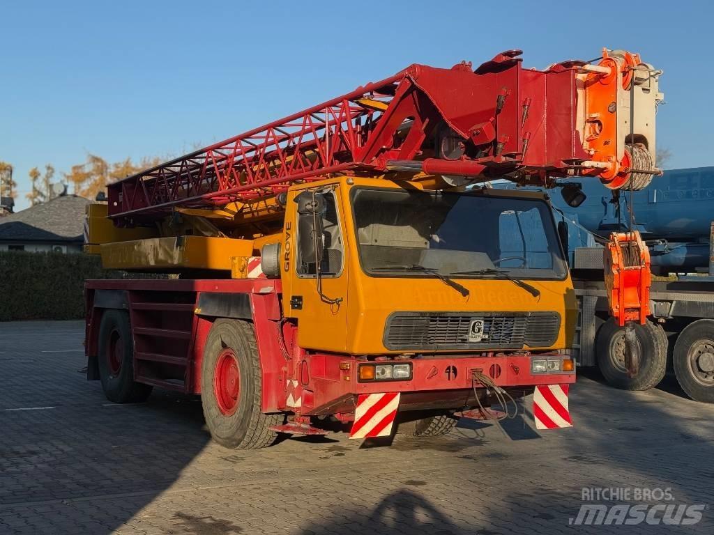 Grove GMK 2035 Mobiilinosturit