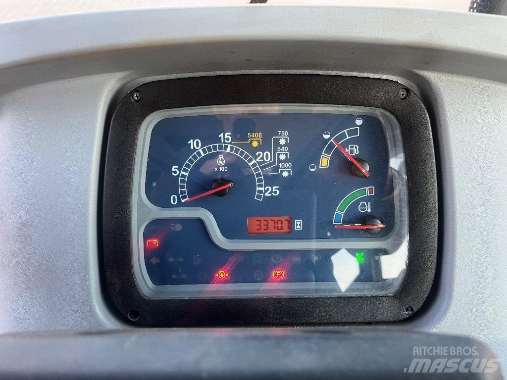 New Holland TD 5.85 Traktorit