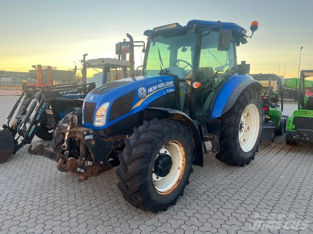 New Holland TD 5.85 Traktorit