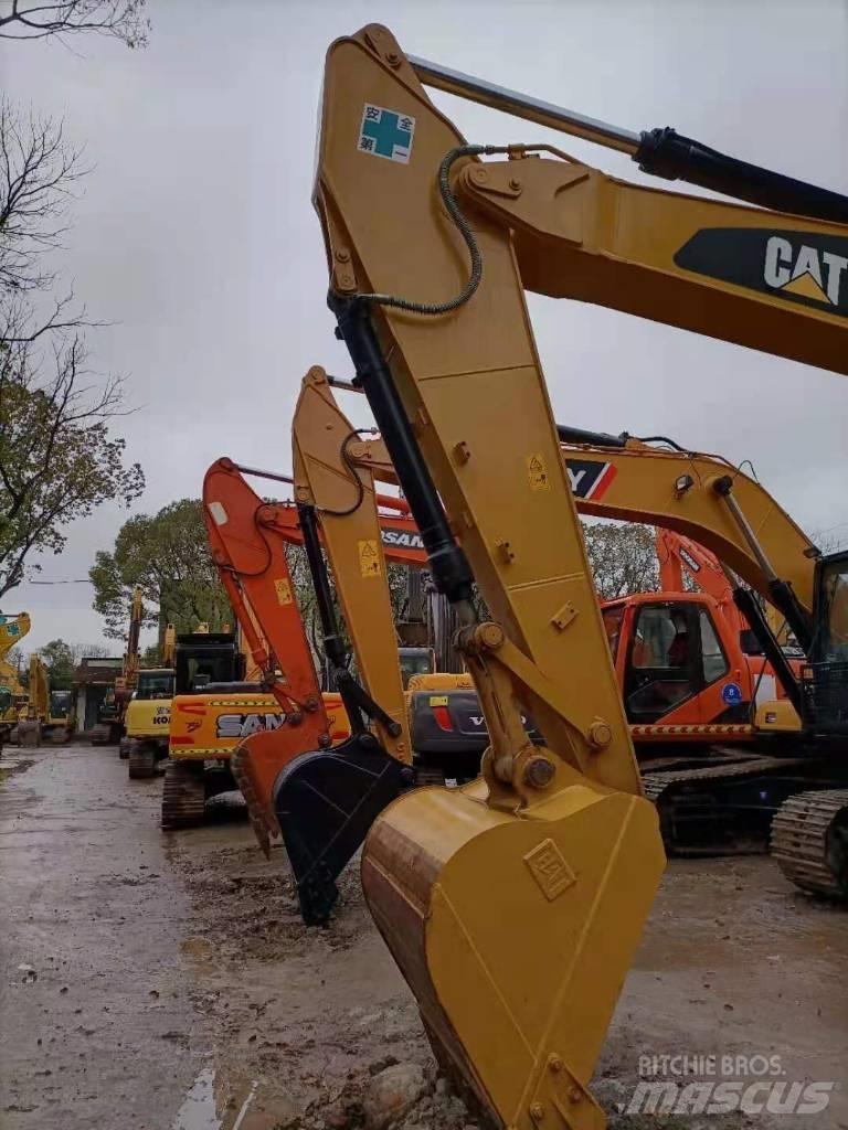 CAT 320 D Telakaivukoneet