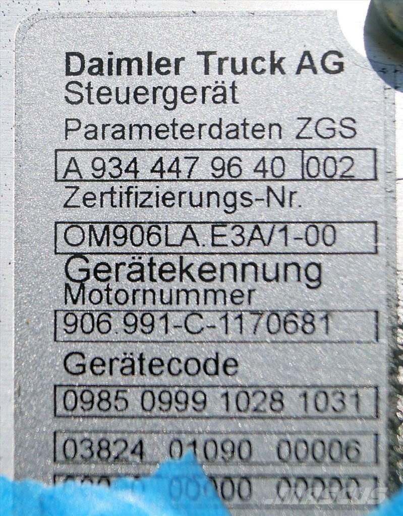 Daimler AG OM906LA Moottorit