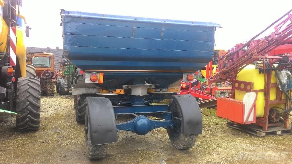 Bogballe M3 Q Lannoitteenlevittimet