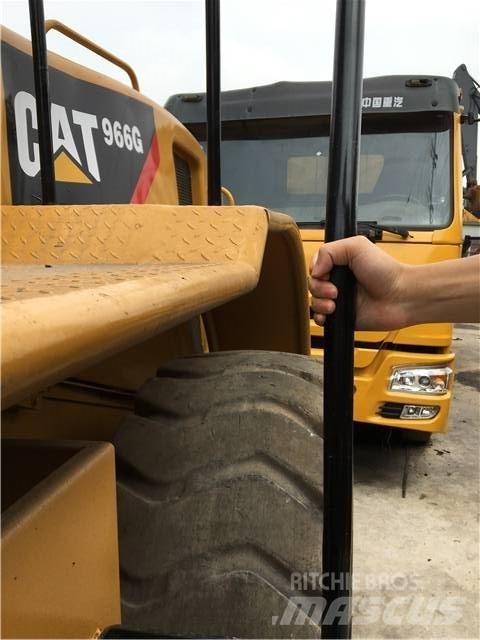 CAT 966G Pyöräkuormaajat