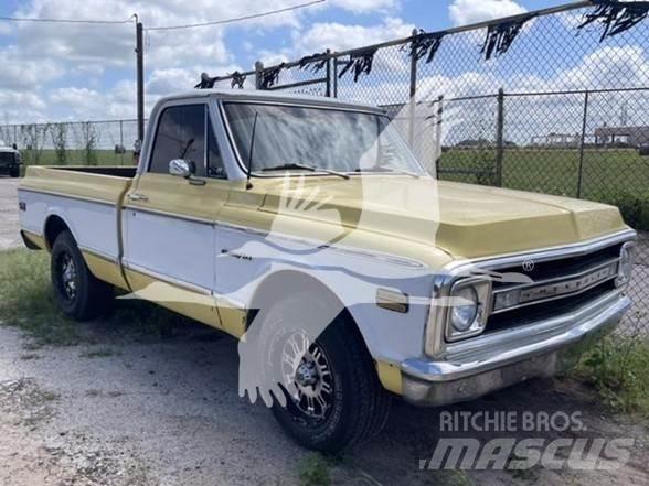 Chevrolet C10 Muut koneet