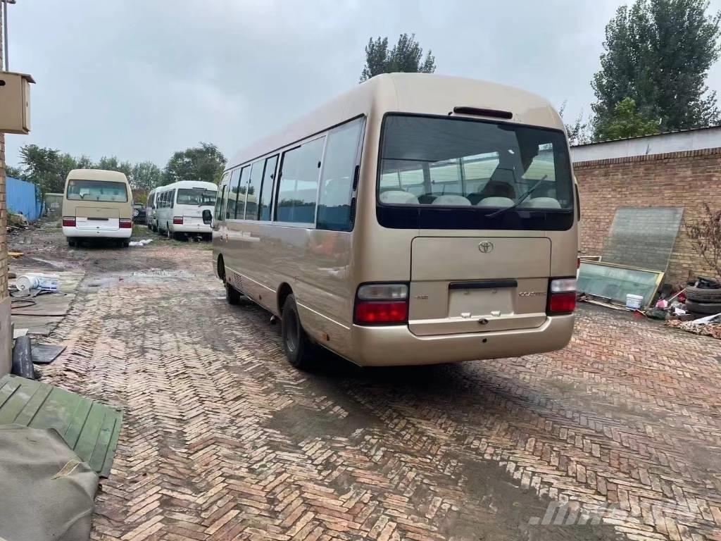 Toyota Coaster Bus Minibussit