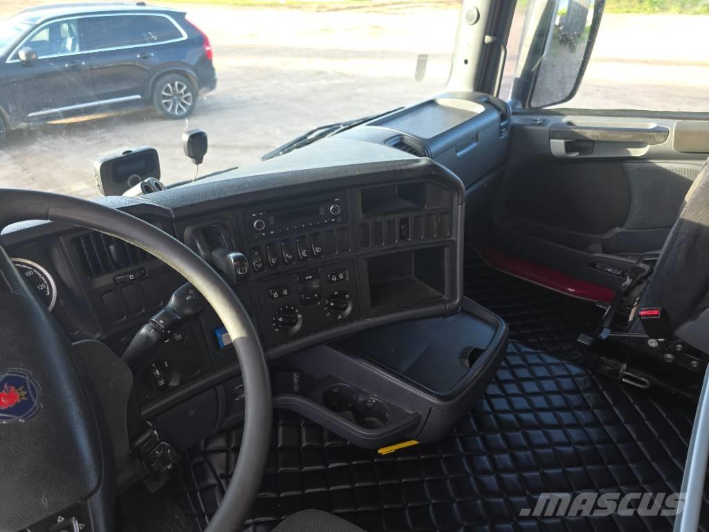 Scania R450 Vetopöytäautot
