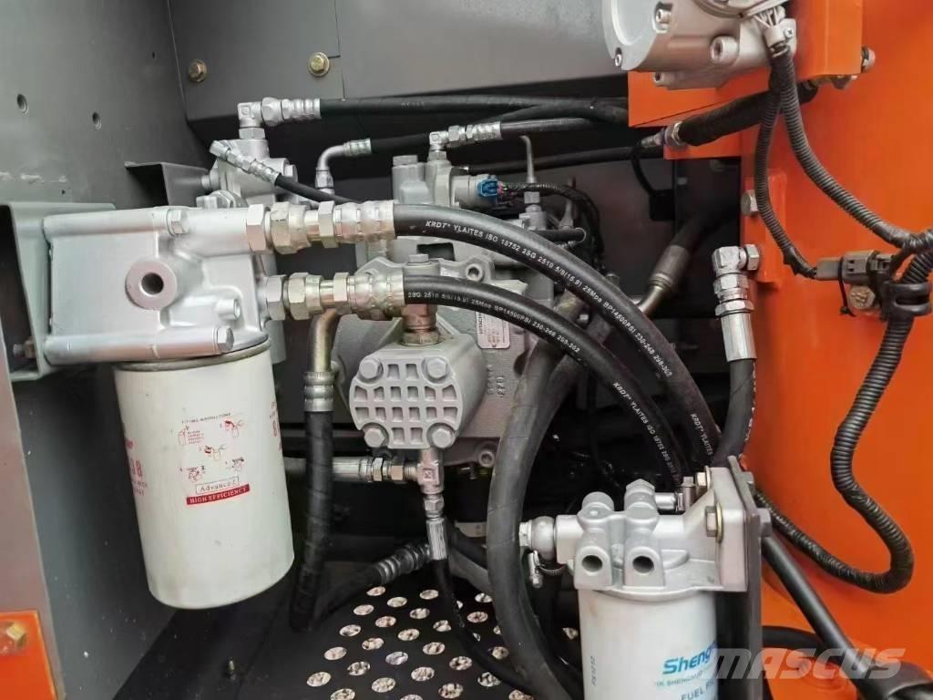 Hitachi 120 Telakaivukoneet