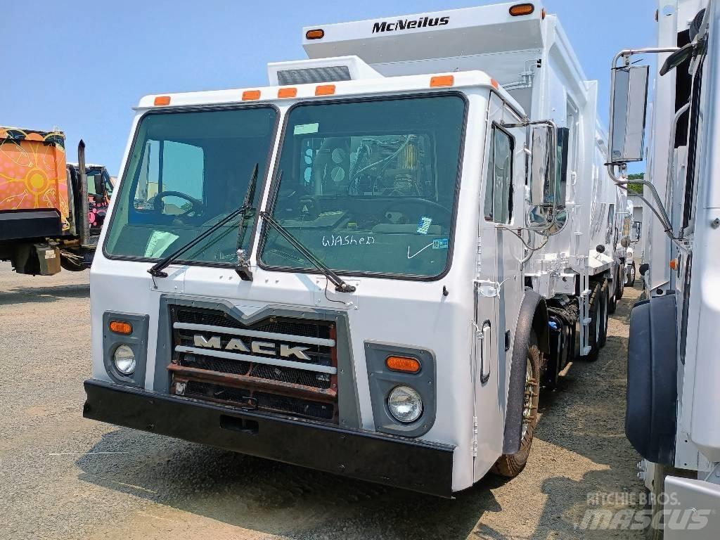 Mack LEU 613 Jäteautot