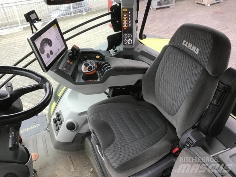 CLAAS AXION 870 Traktorit