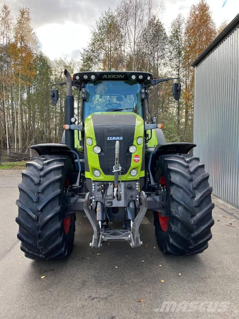 CLAAS Axion 950 Traktorit