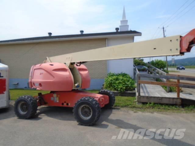 JLG 460 SJ Teleskooppipuominostimet