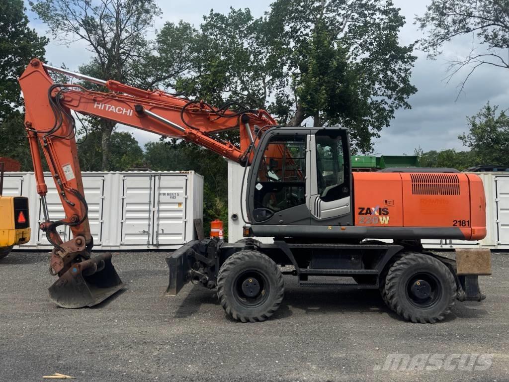 Hitachi ZX 220 W-3 Pyöräkaivukoneet