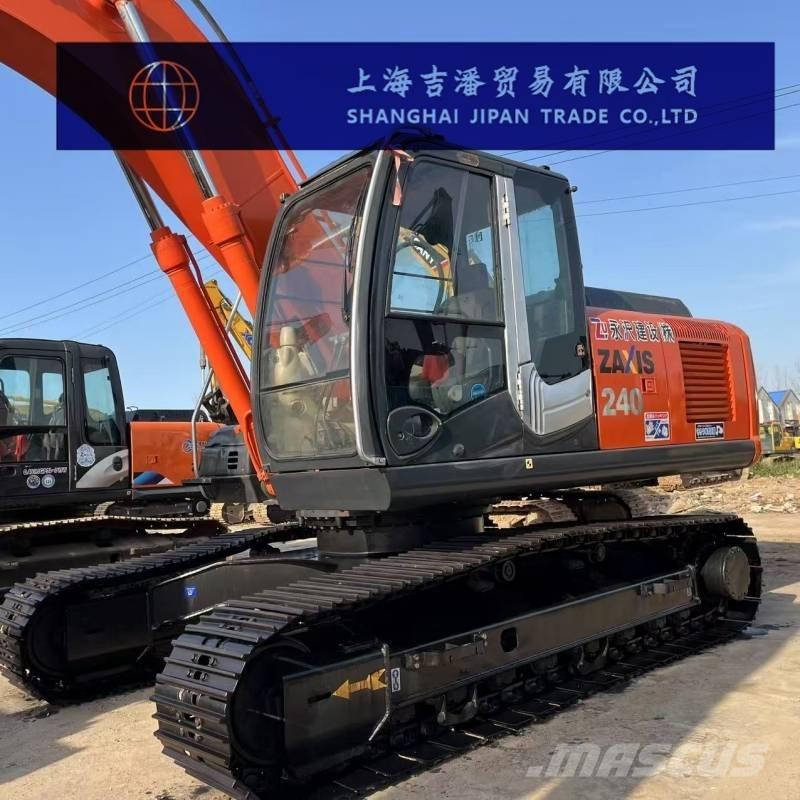 Hitachi ZX 240 Telakaivukoneet