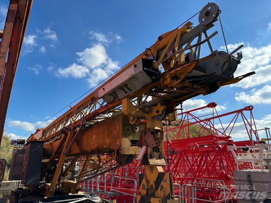 Liebherr 27 TT Itsensä kokoavat nosturit