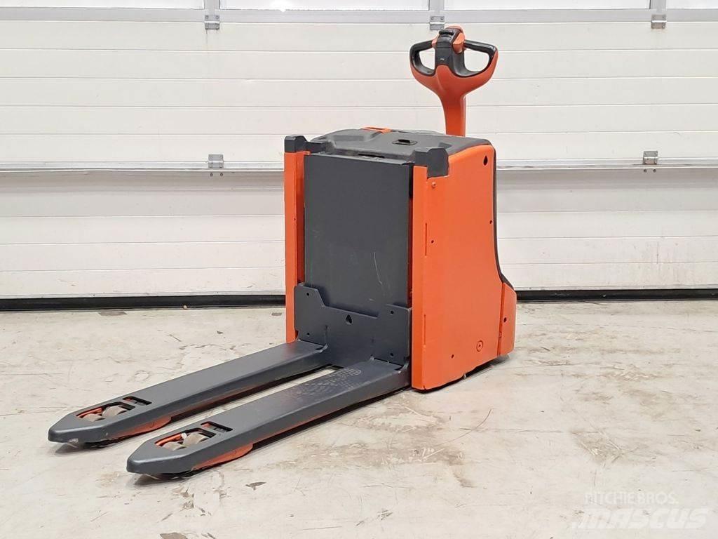 Linde T16L Pumppukärryt