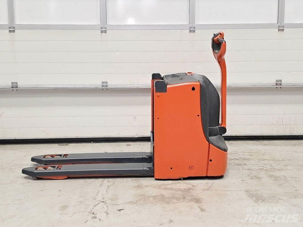 Linde T16L Pumppukärryt