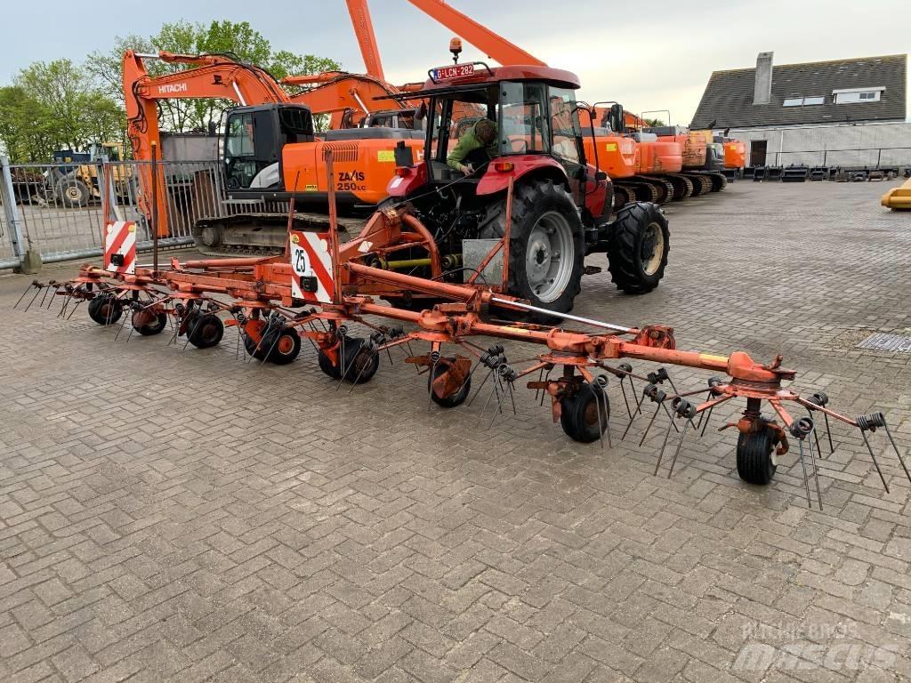 Kuhn 8 Poten Pöyhimet ja haravat