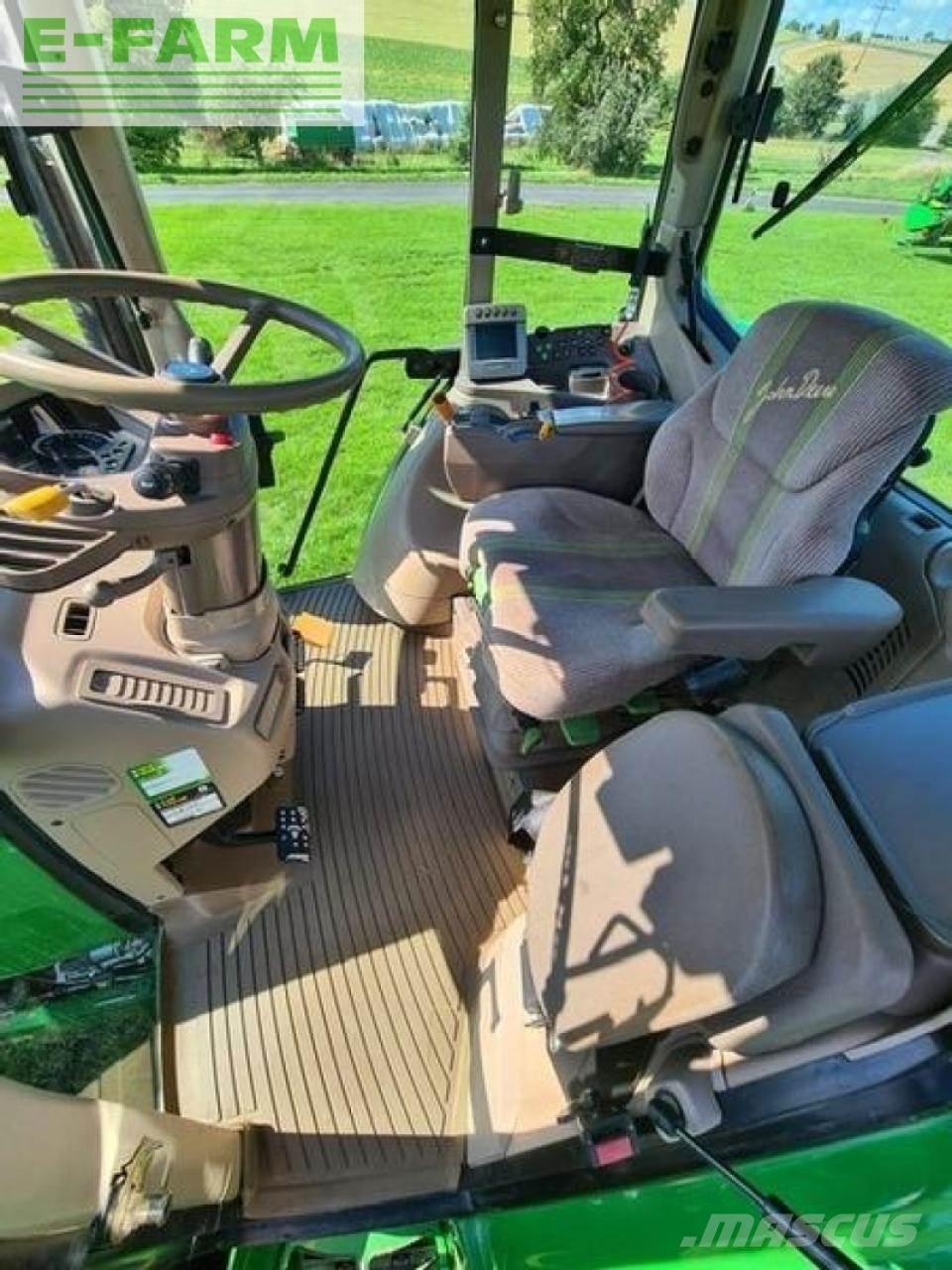 John Deere 7430 Traktorit