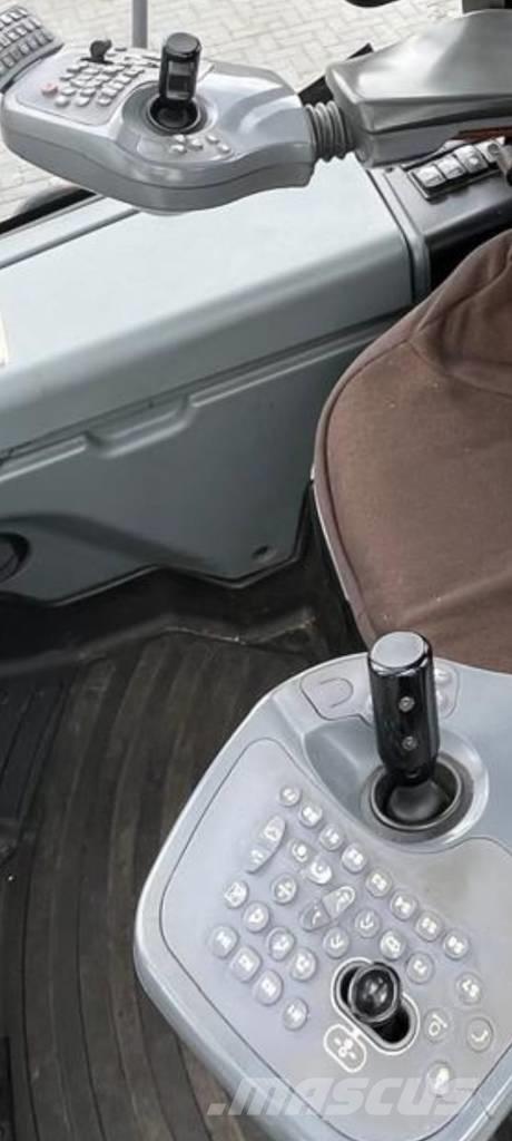 John Deere 1270 E Harvesterit