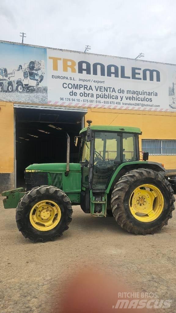John Deere 6210 Traktorit