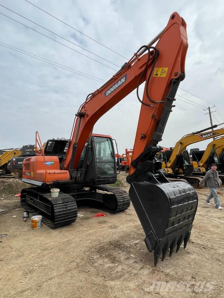 Doosan dx150 Telakaivukoneet
