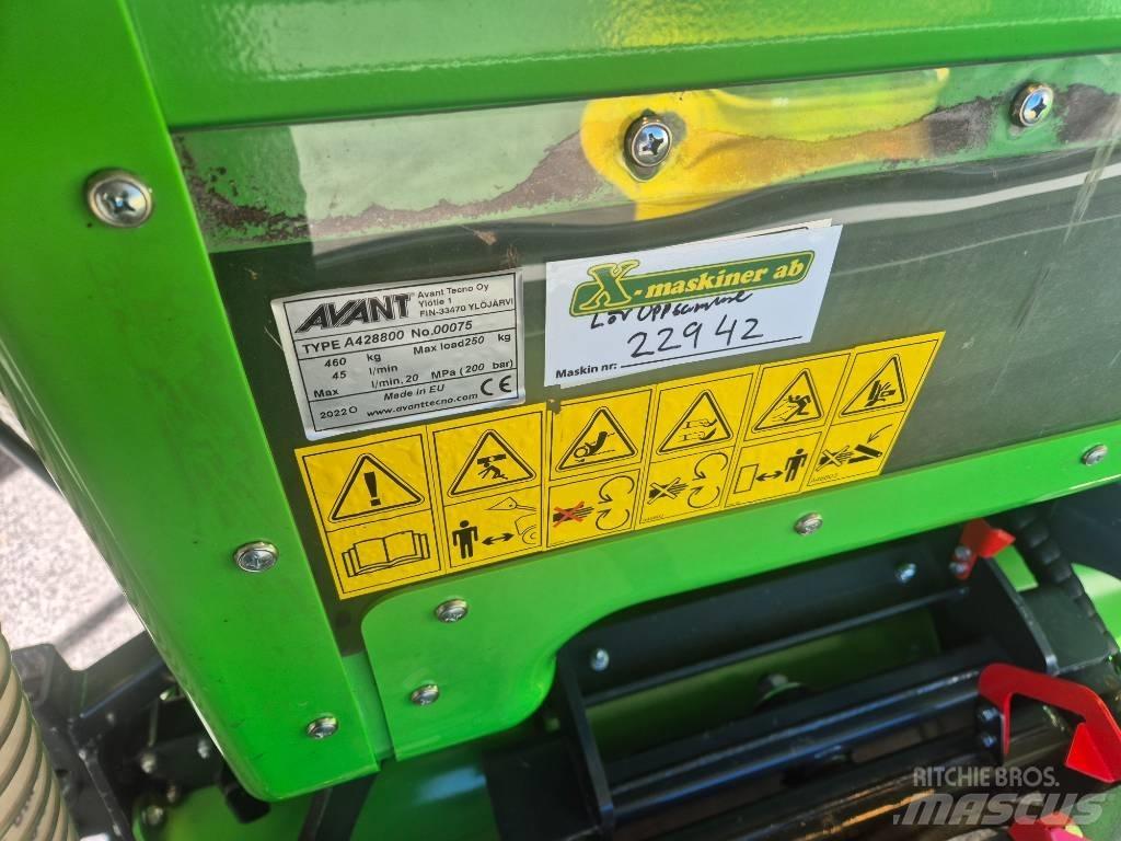 Avant Lövsug DEMO Liukuohjatut kuormaajat