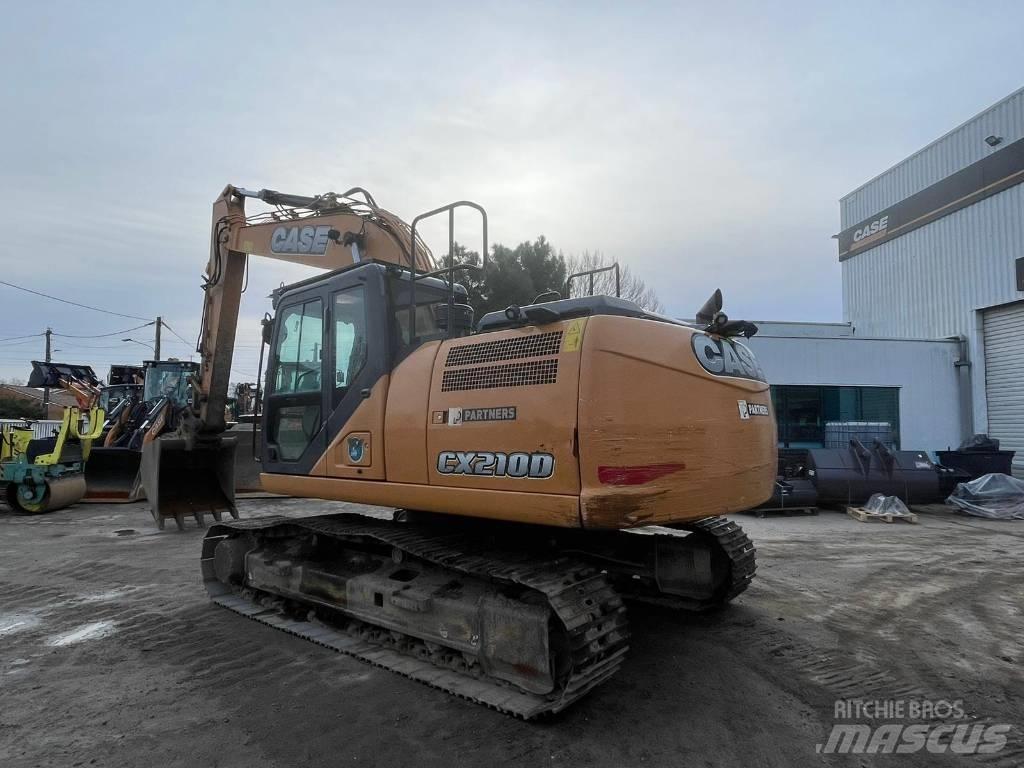 CASE CX 210 D Telakaivukoneet