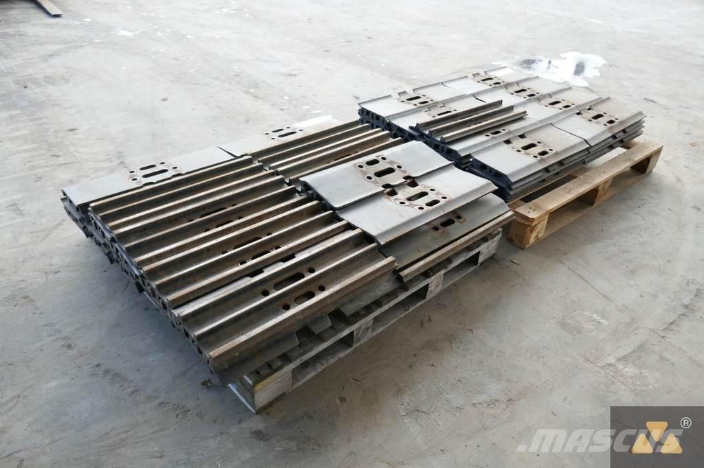 CAT 320 Trackshoes Renkaat ja vanteet