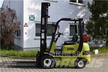 Clark CMP 20 SL Nestekaasutrukit