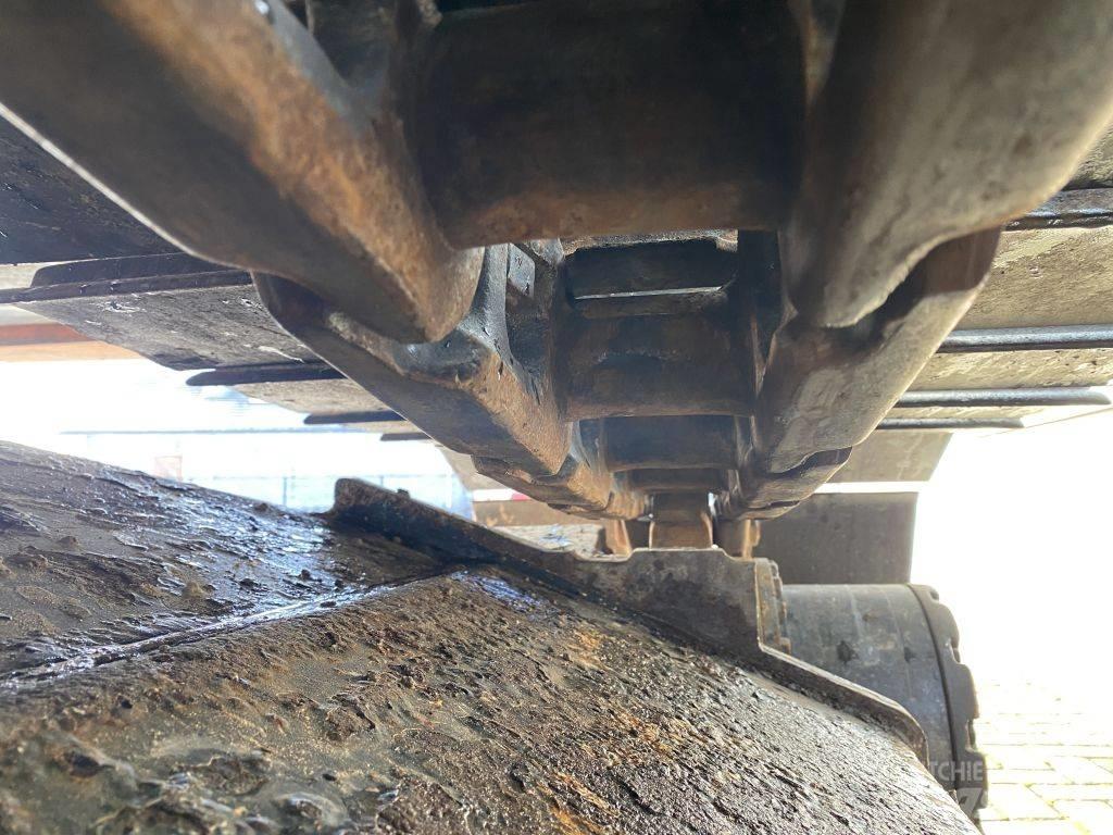 Hitachi ZX 180 LC-3 Telakaivukoneet