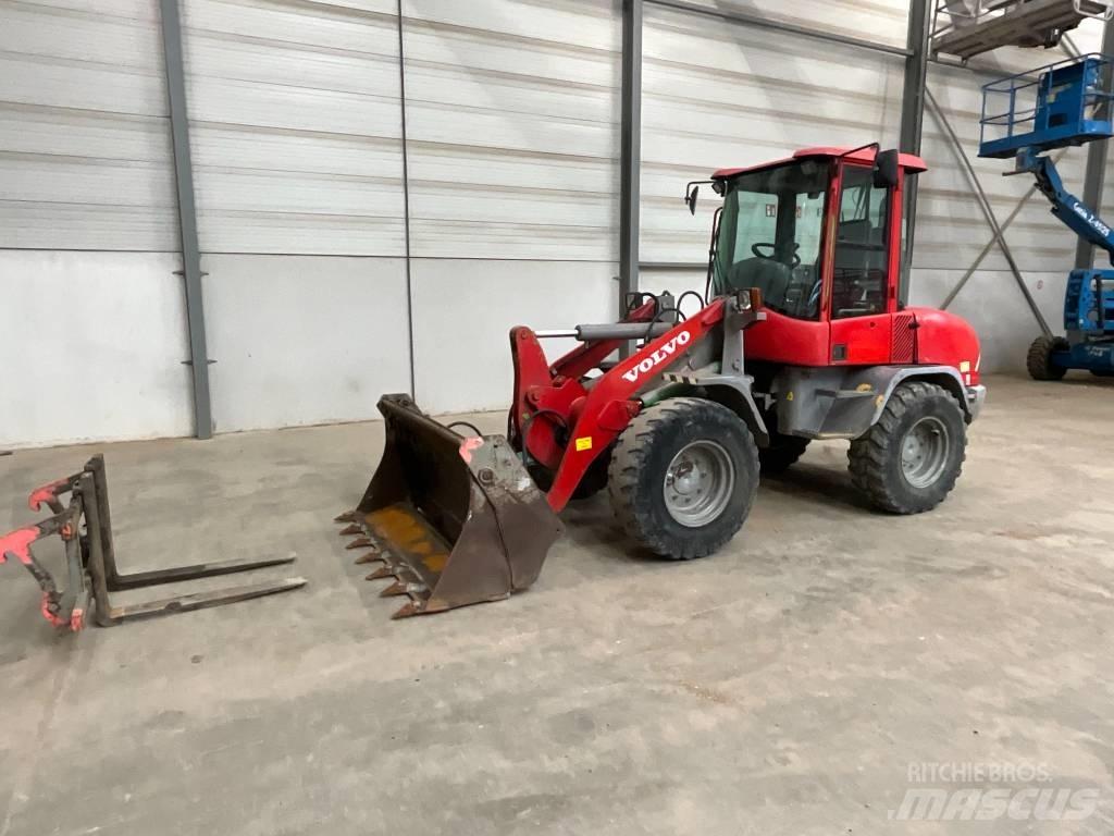 Volvo L 30 B-Z/X Pyöräkuormaajat