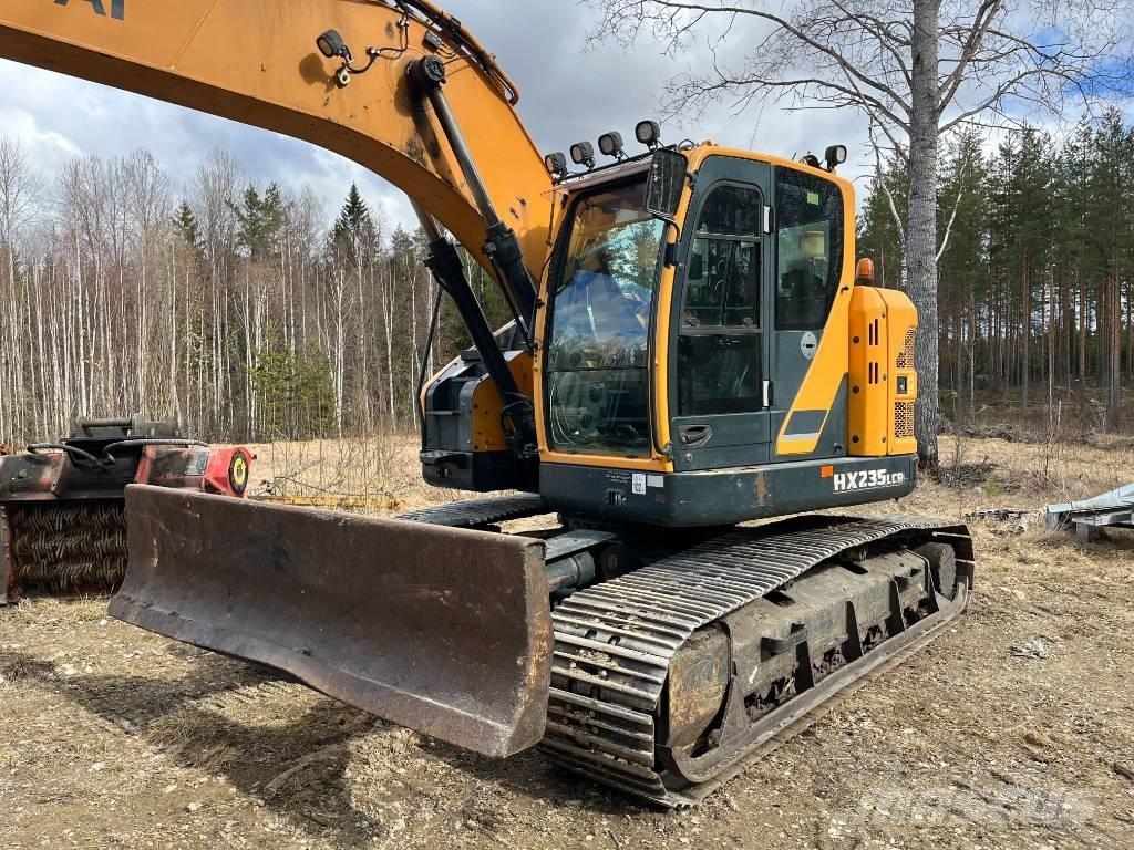 Hyundai HX 235 LCR Telakaivukoneet