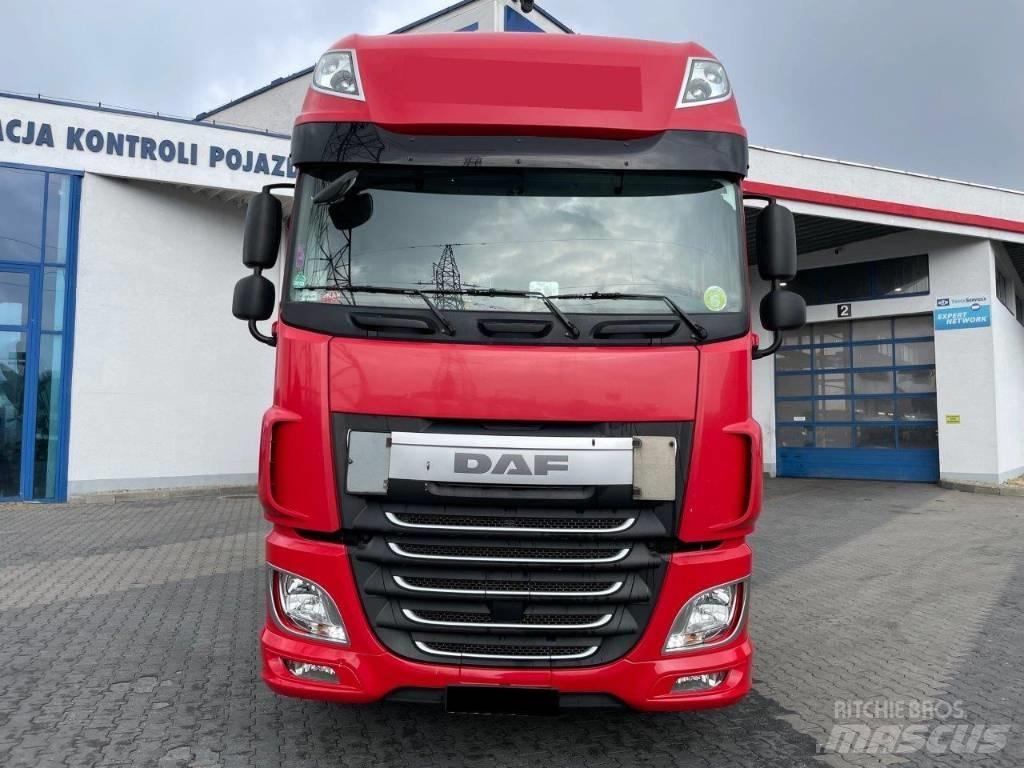 DAF FT460XF ADR Vetopöytäautot
