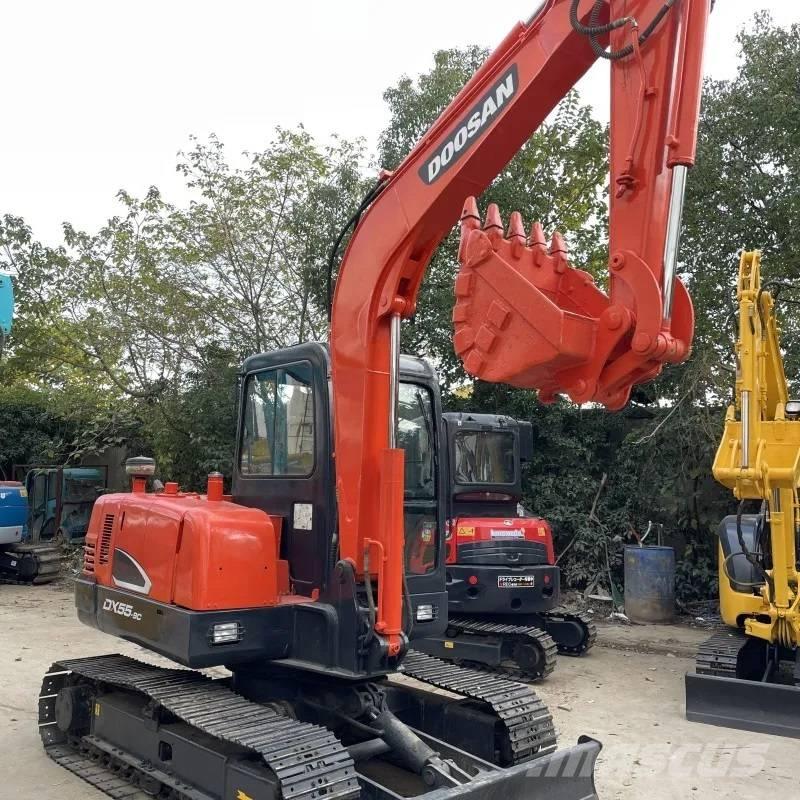 Doosan DX55-9C Minikaivukoneet < 7t