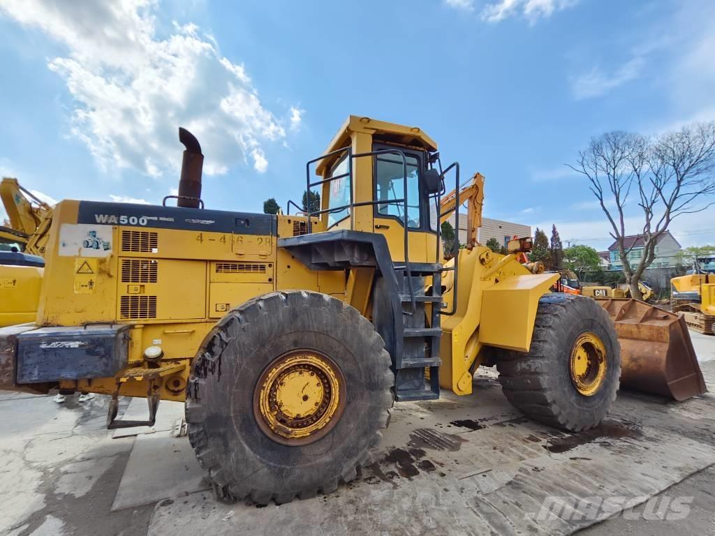Komatsu WA 500 Pyöräkuormaajat