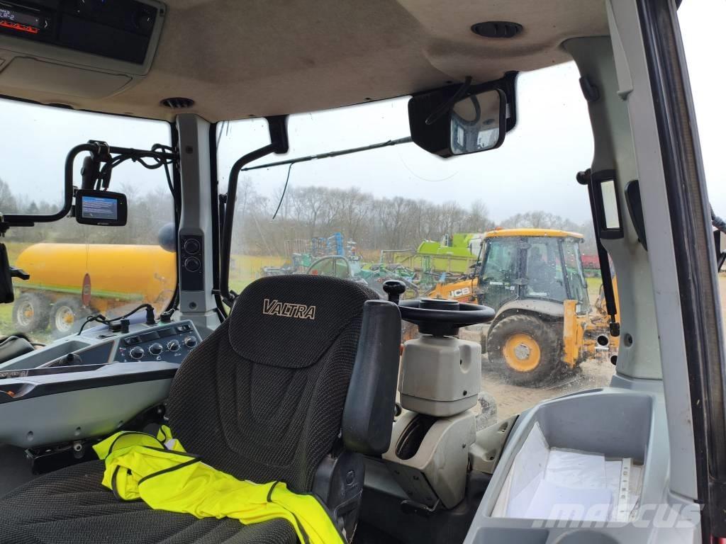 Valtra T 234 V Traktorit