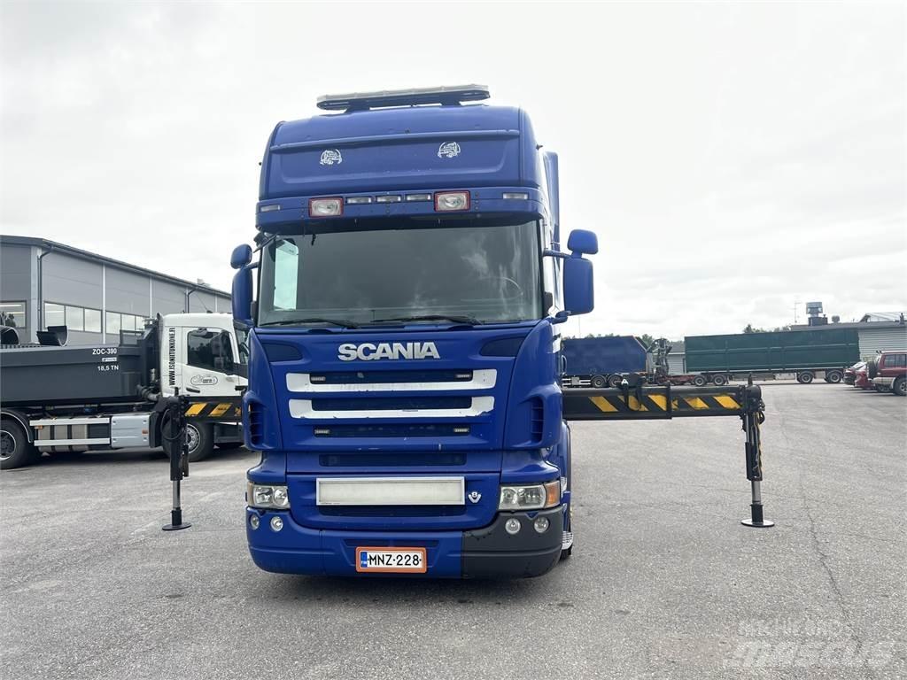 Scania R 560 6X2 Nosturiautot